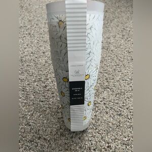 New Daisy Print Tumblers - Set of 8 - White and Yellow